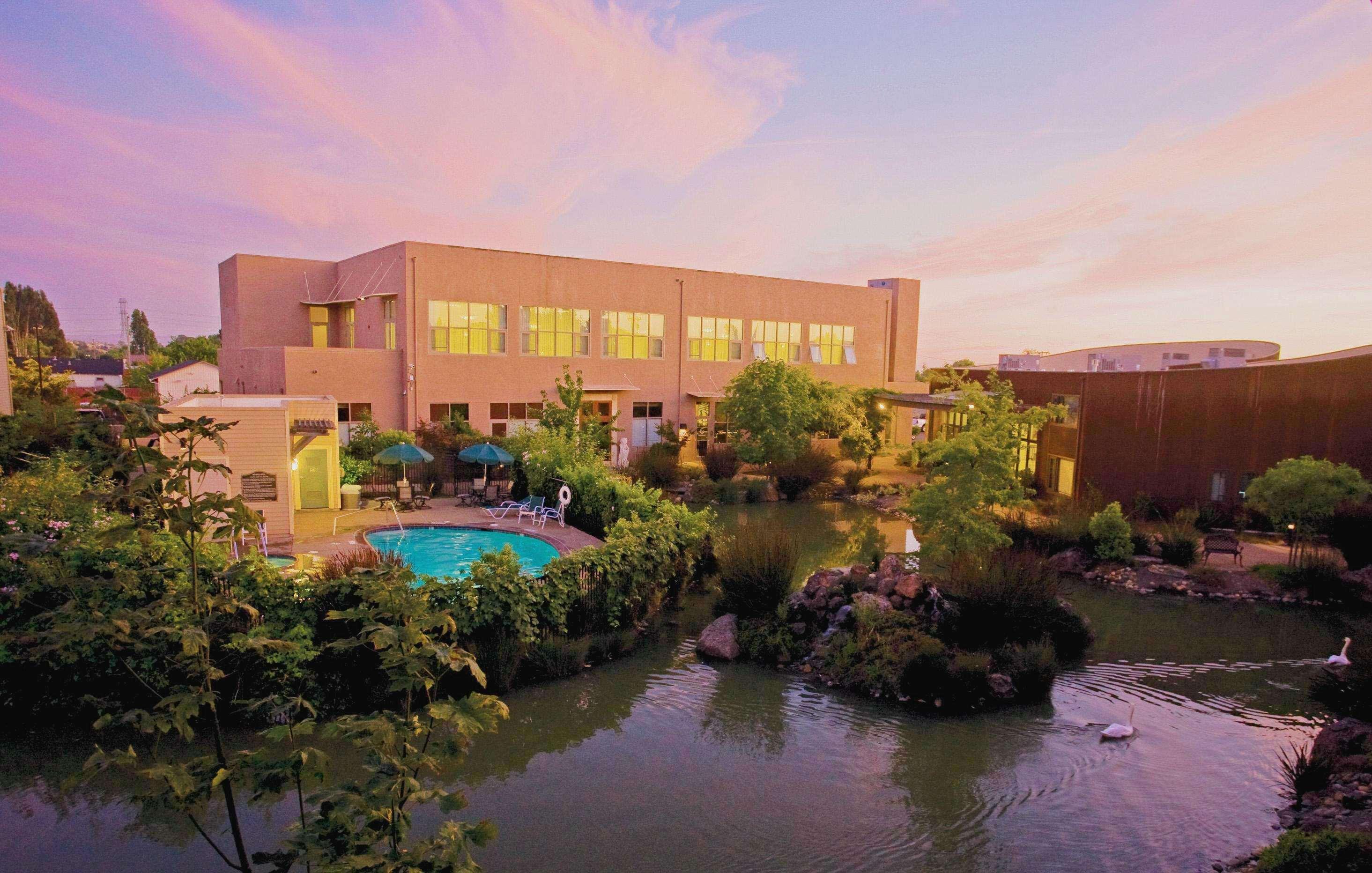 Doubletree By Hilton Napa Valley - American Canyon Dış mekan fotoğraf